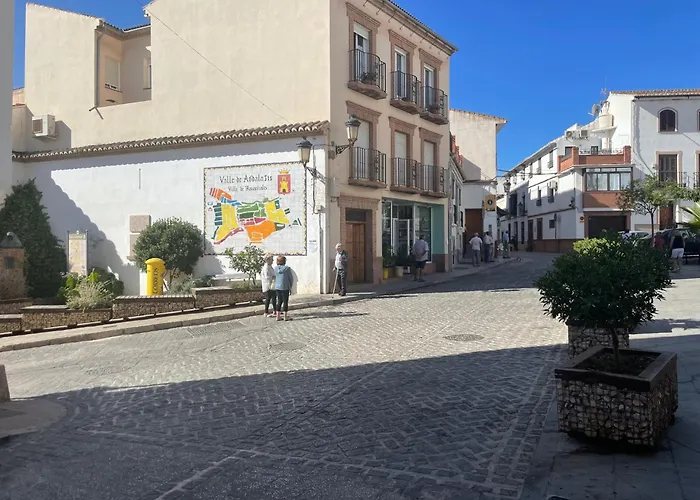 Patio De Los Barberos 3